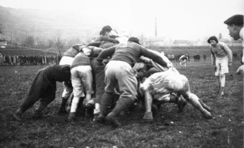 Une mêlée dans un match de rugby
