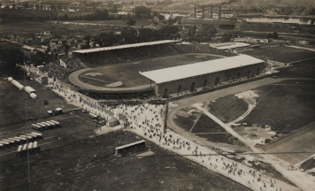 Vue aérienne du stade olympique de Colombes