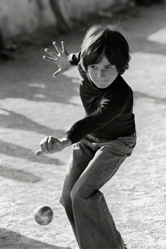 Pétanque, photographie de Hans Silvester, Cavaillon, années 1970