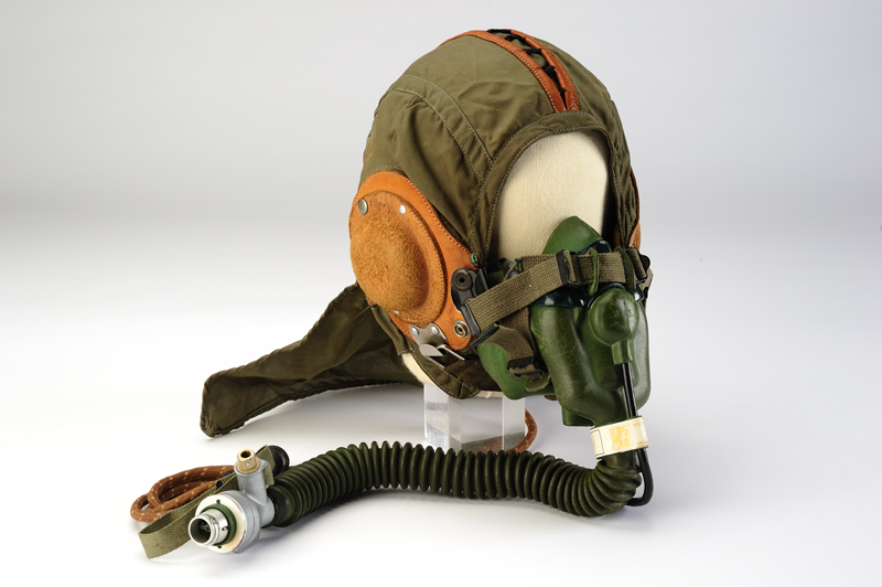 masque à oxygène de Jacqueline Auriol